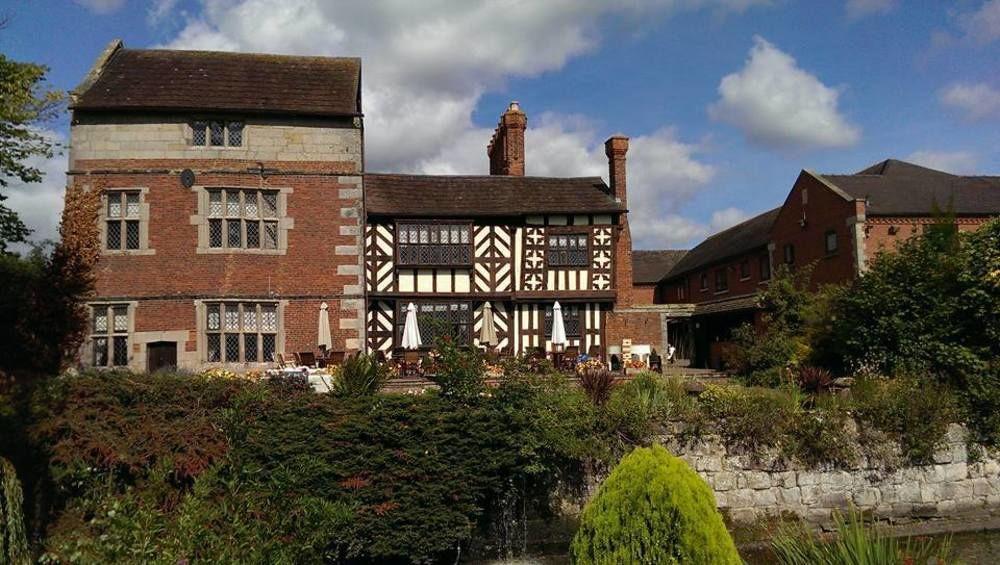 Albright Hussey Manor Hotel Shrewsbury Exterior photo